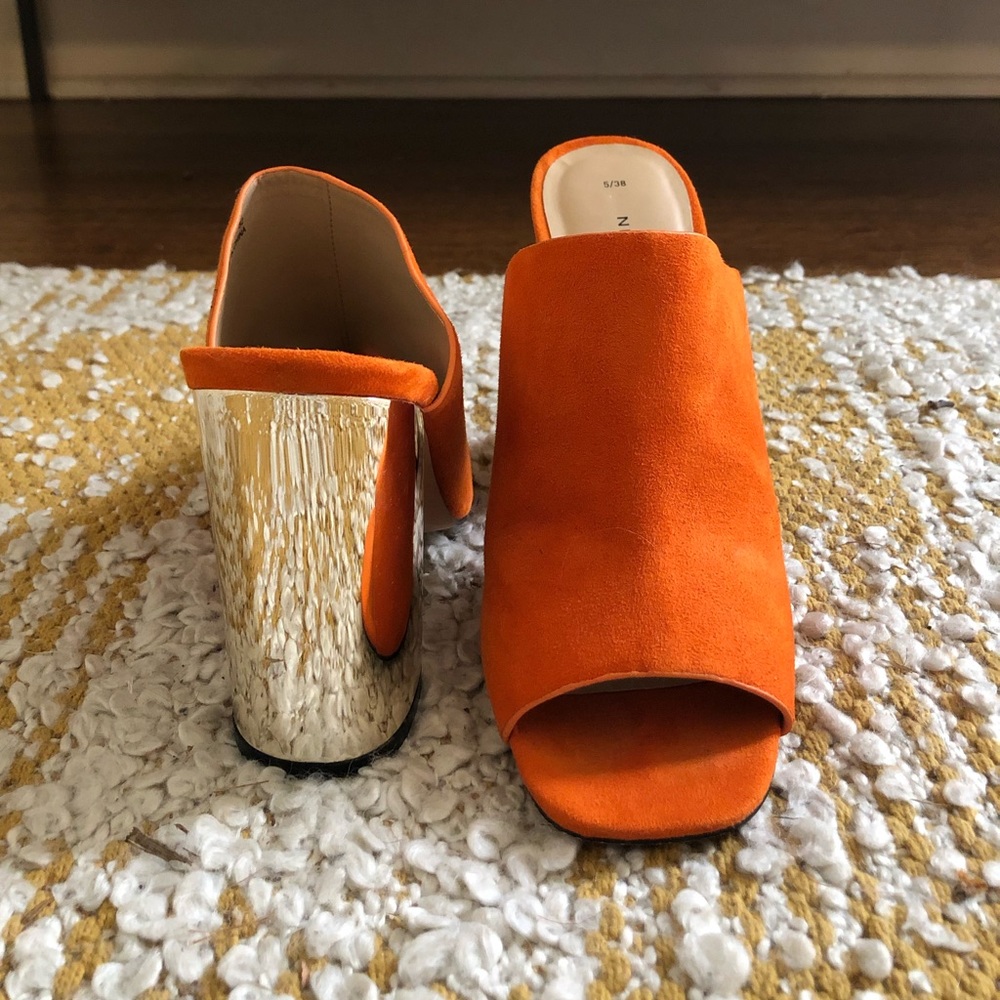 Zara Suede Heels w Reflective Heel